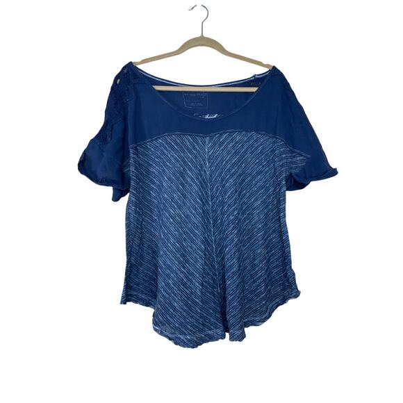 Free People We The Free Shirt Size Large Crochet Sleeve Gauze Distressed Boho - Picture 1 of 8